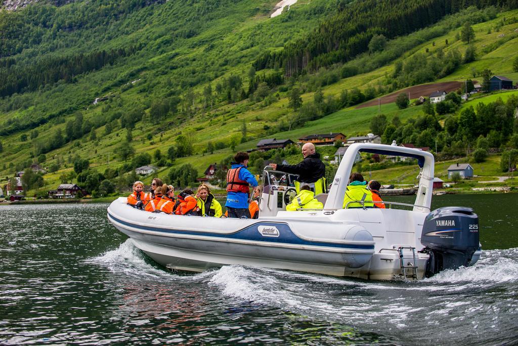 Nesset Fjordcamping Olden Exteriér fotografie