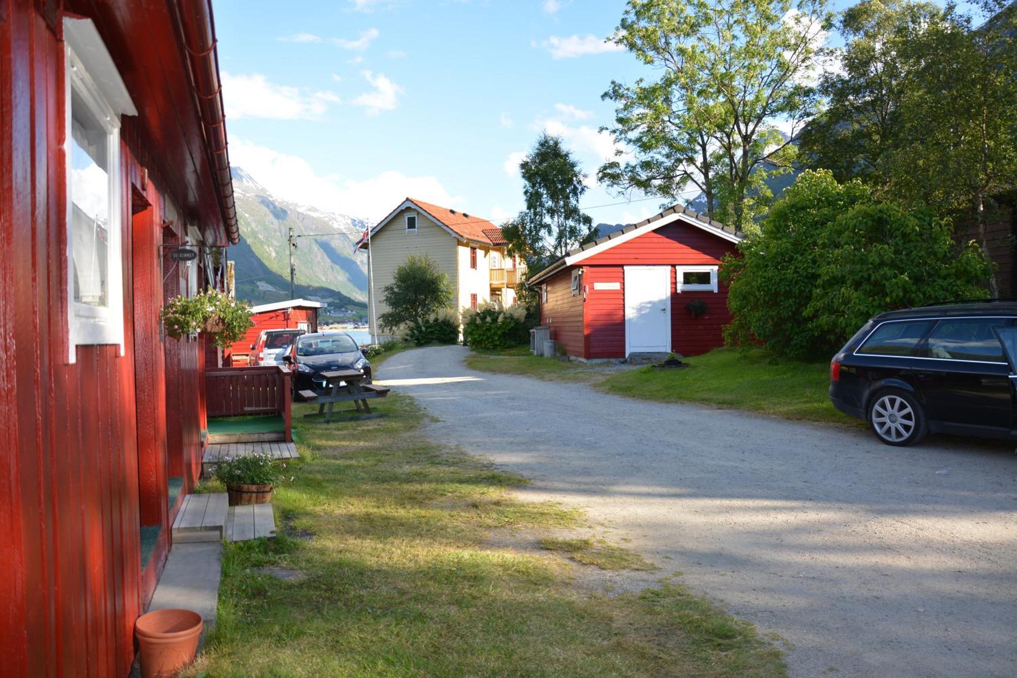 Nesset Fjordcamping Olden Exteriér fotografie
