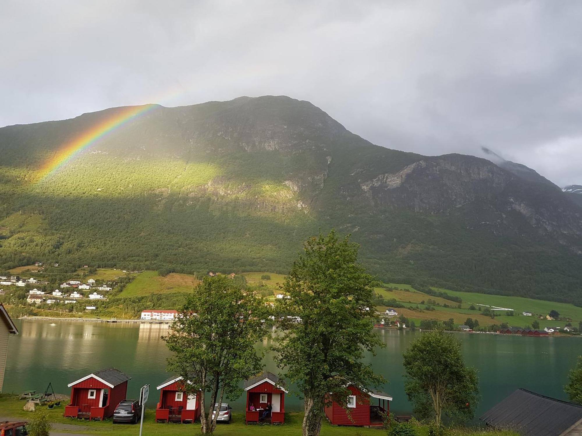 Nesset Fjordcamping Olden Exteriér fotografie