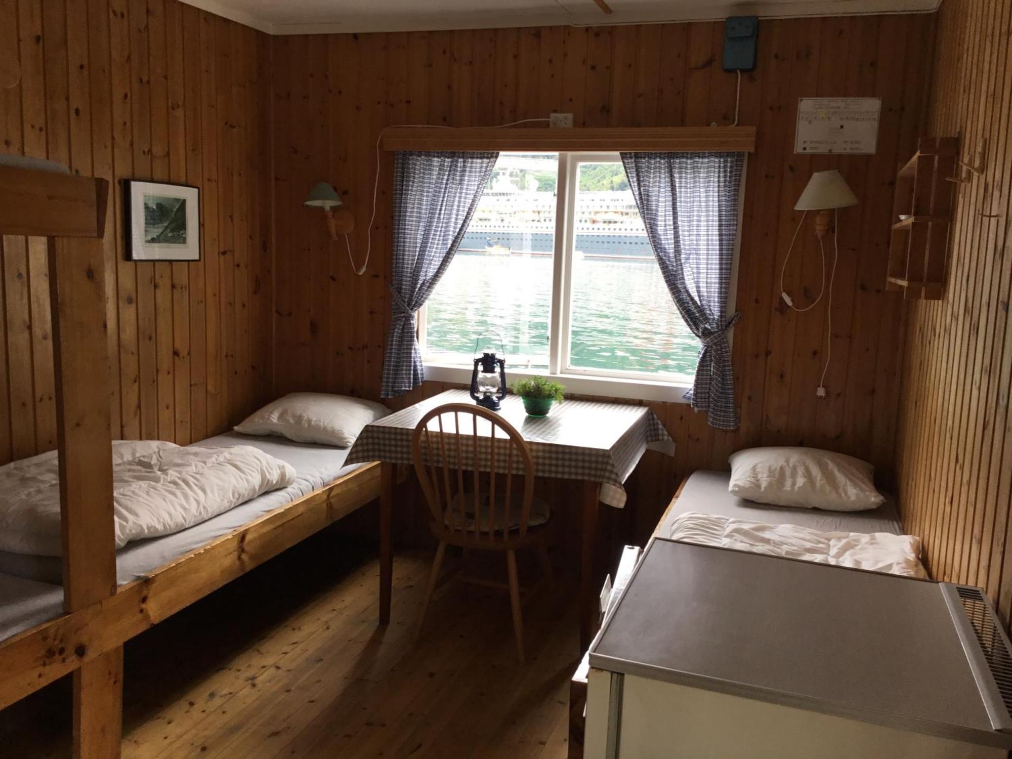 Nesset Fjordcamping Olden Exteriér fotografie