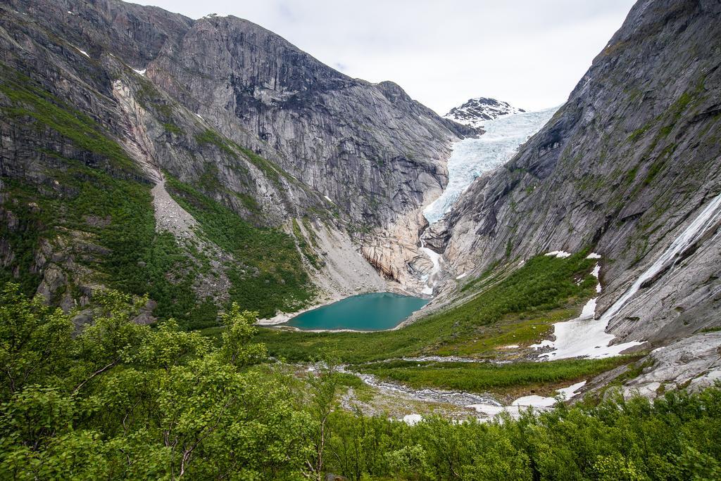 Nesset Fjordcamping Olden Exteriér fotografie
