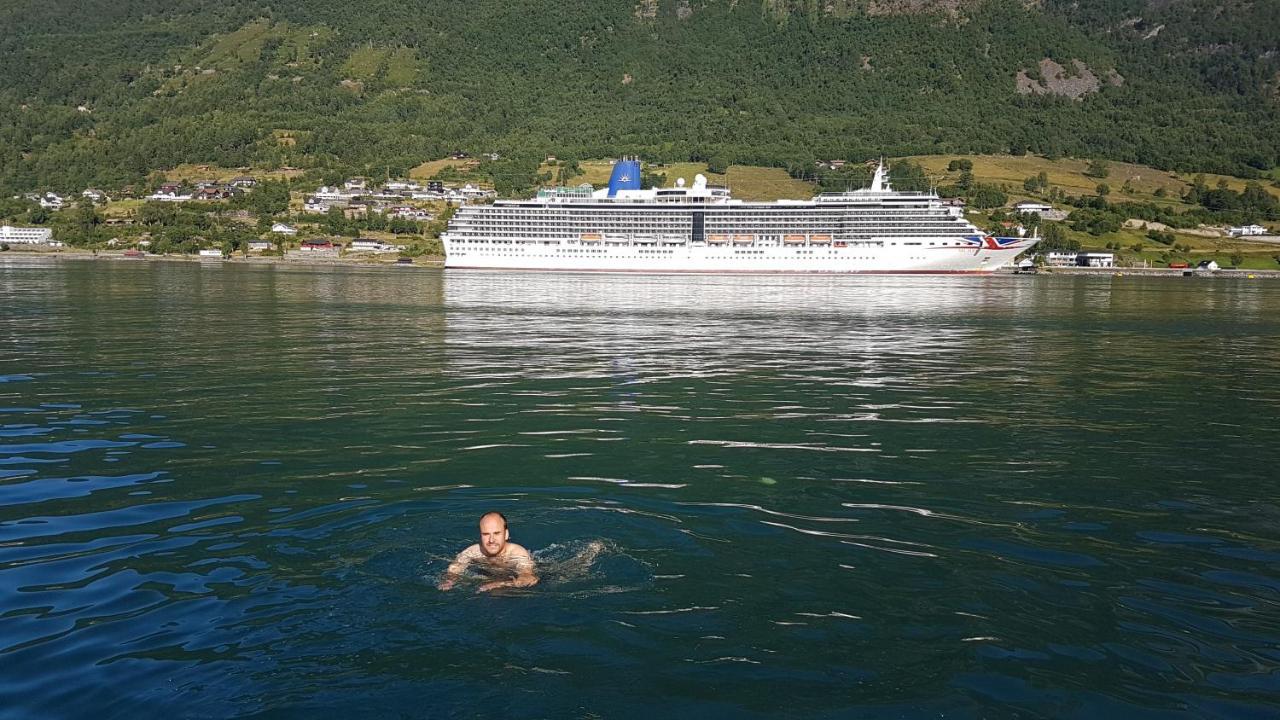 Nesset Fjordcamping Olden Exteriér fotografie